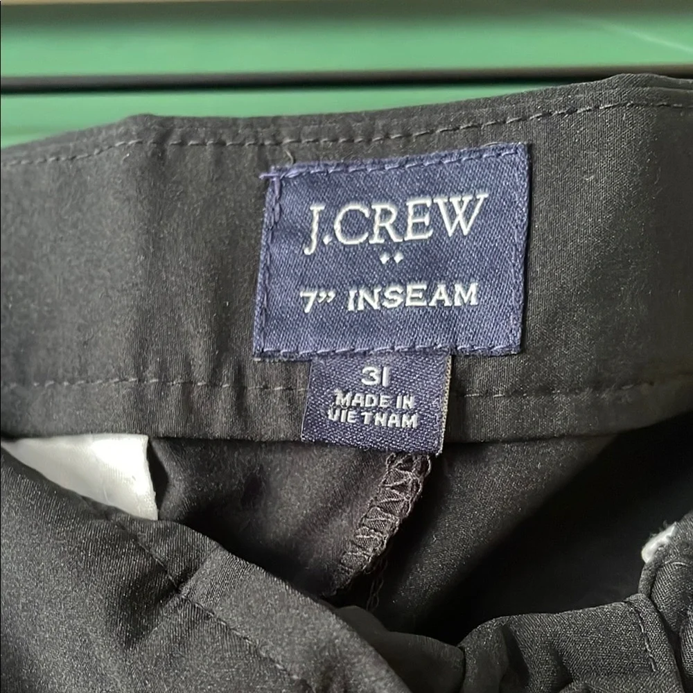J. Crew Men's 31 Black Flat Front Tailored Shorts 7